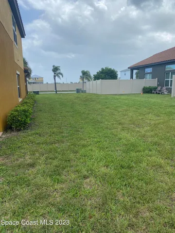 a park with lots of trees and plants