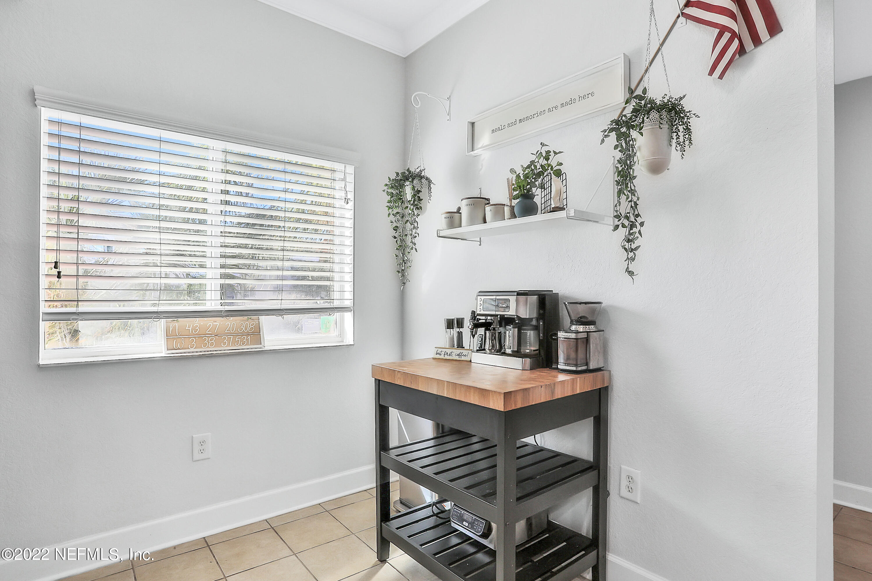 9745 Touchton Road, Unit 629 Jacksonville, FL 32246 - Photo 9 of 17 Kitchen