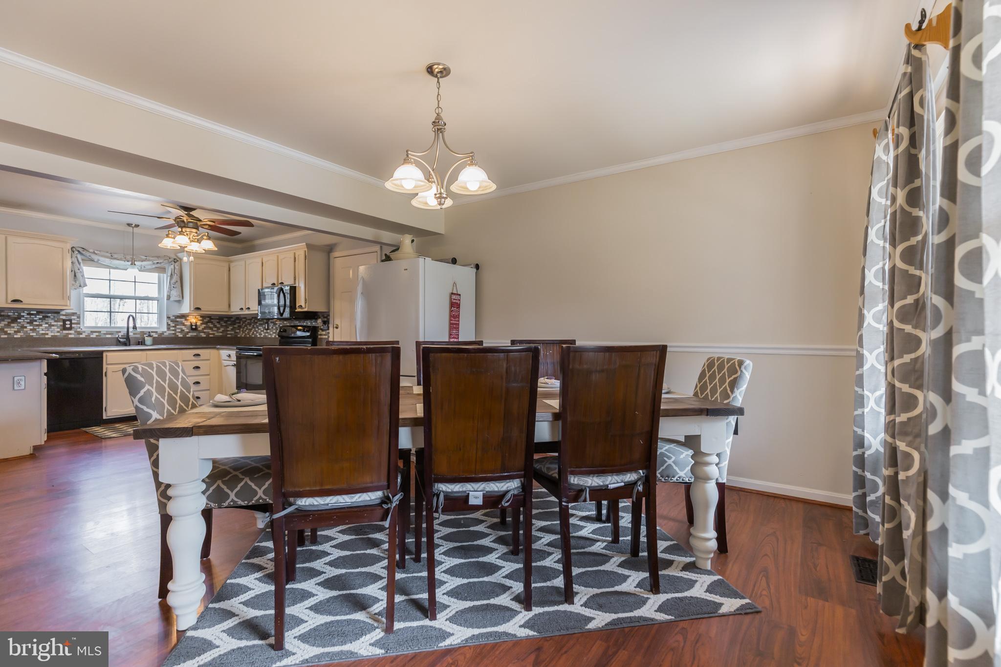 6010 Hillside Road St. Leonard, MD 20685 - Photo 8 of 29 Separate Dining Area