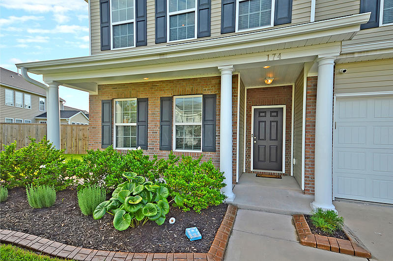 174 Decatur Drive Summerville, SC 29486 - Photo 3 of 46 174 Decatur Drive
