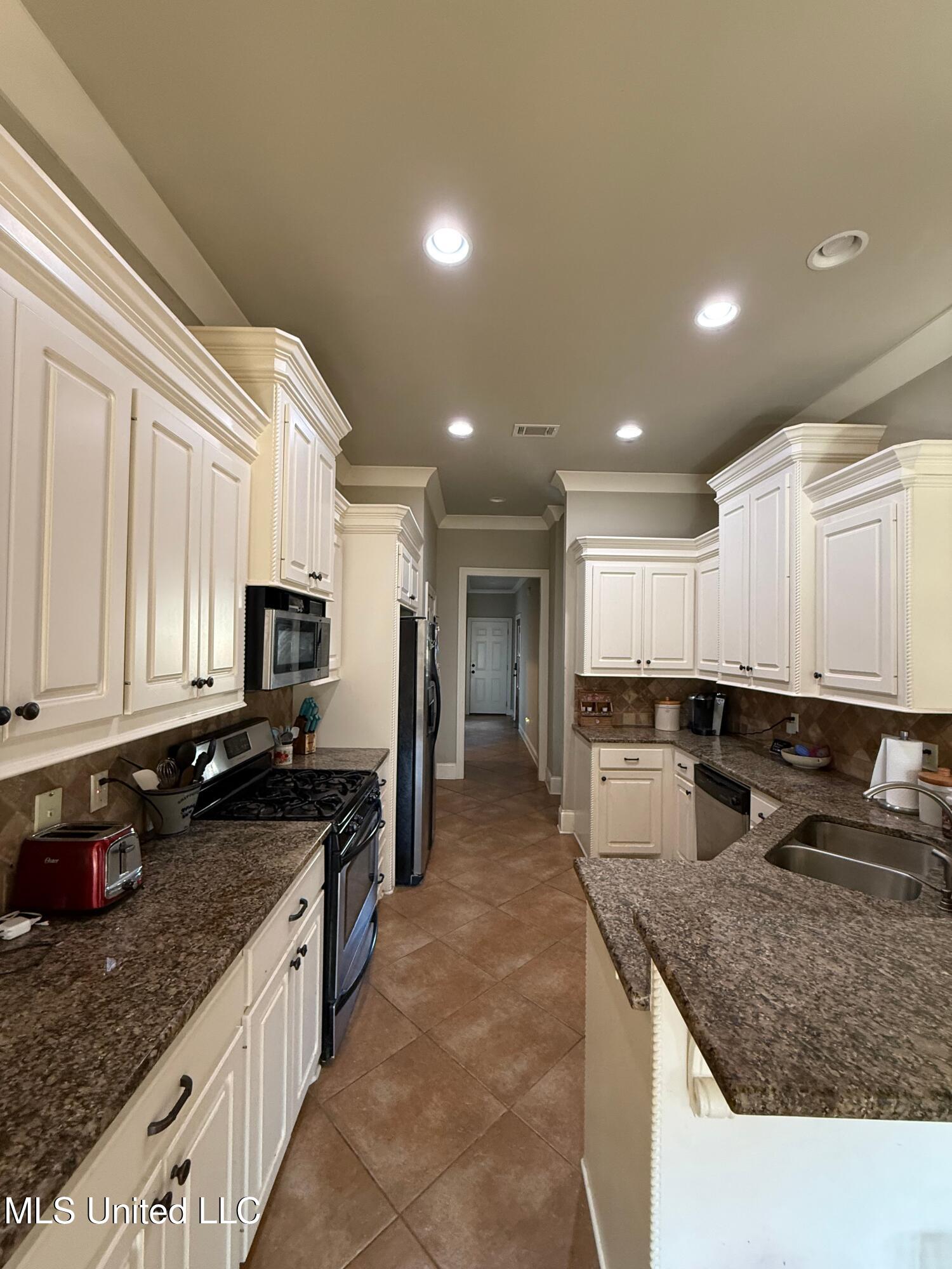 106 Elm Court Madison, MS 39110 - Photo 22 of 23 Image 22