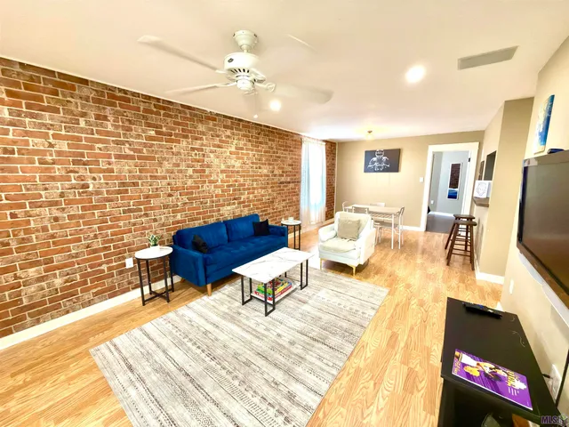 $99,999 | 3101 Highland Road, Unit 301, Baton Rouge, LA 70802