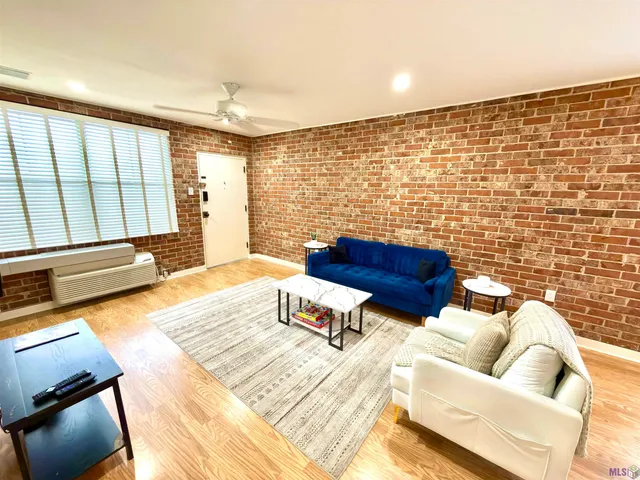 $99,999 | 3101 Highland Road, Unit 301, Baton Rouge, LA 70802