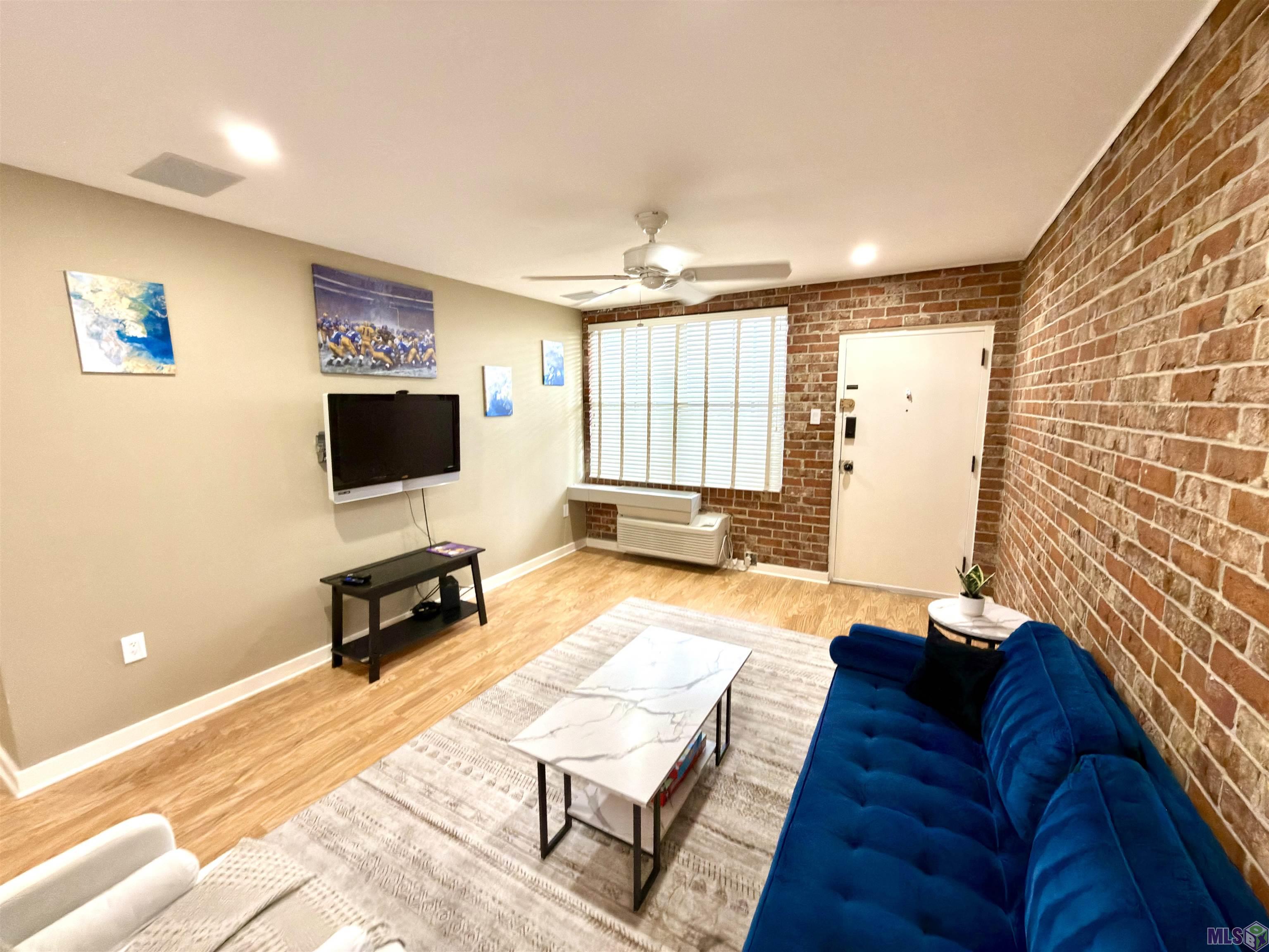 3101 Highland Road, Unit 301 Baton Rouge, LA 70802 - Photo 4 of 14