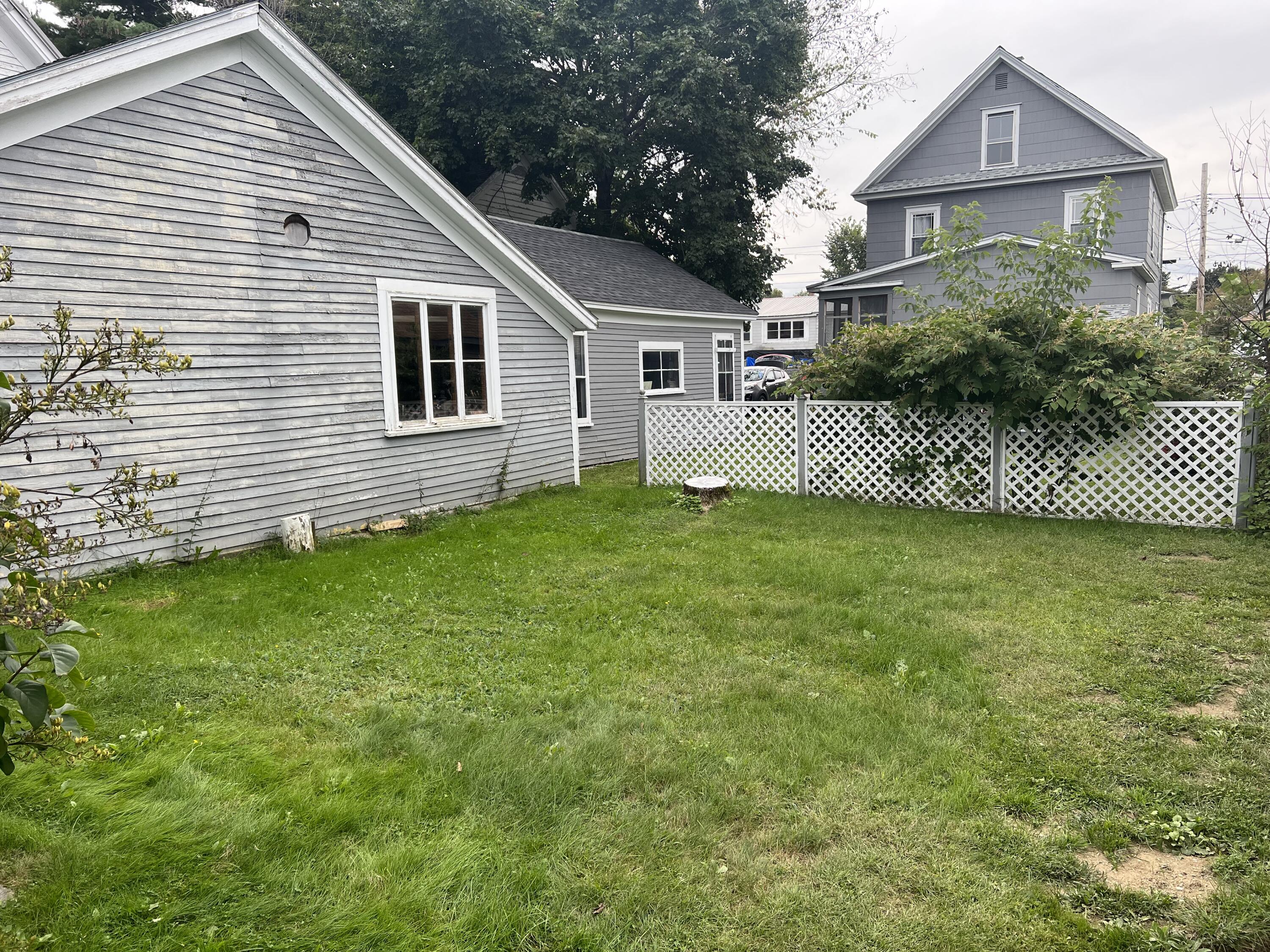 52 Water Street Millinocket, ME 04462 - Photo 5 of 36 873ECD58-CBB1-4ED8-8CBE-EE81F1772C3B