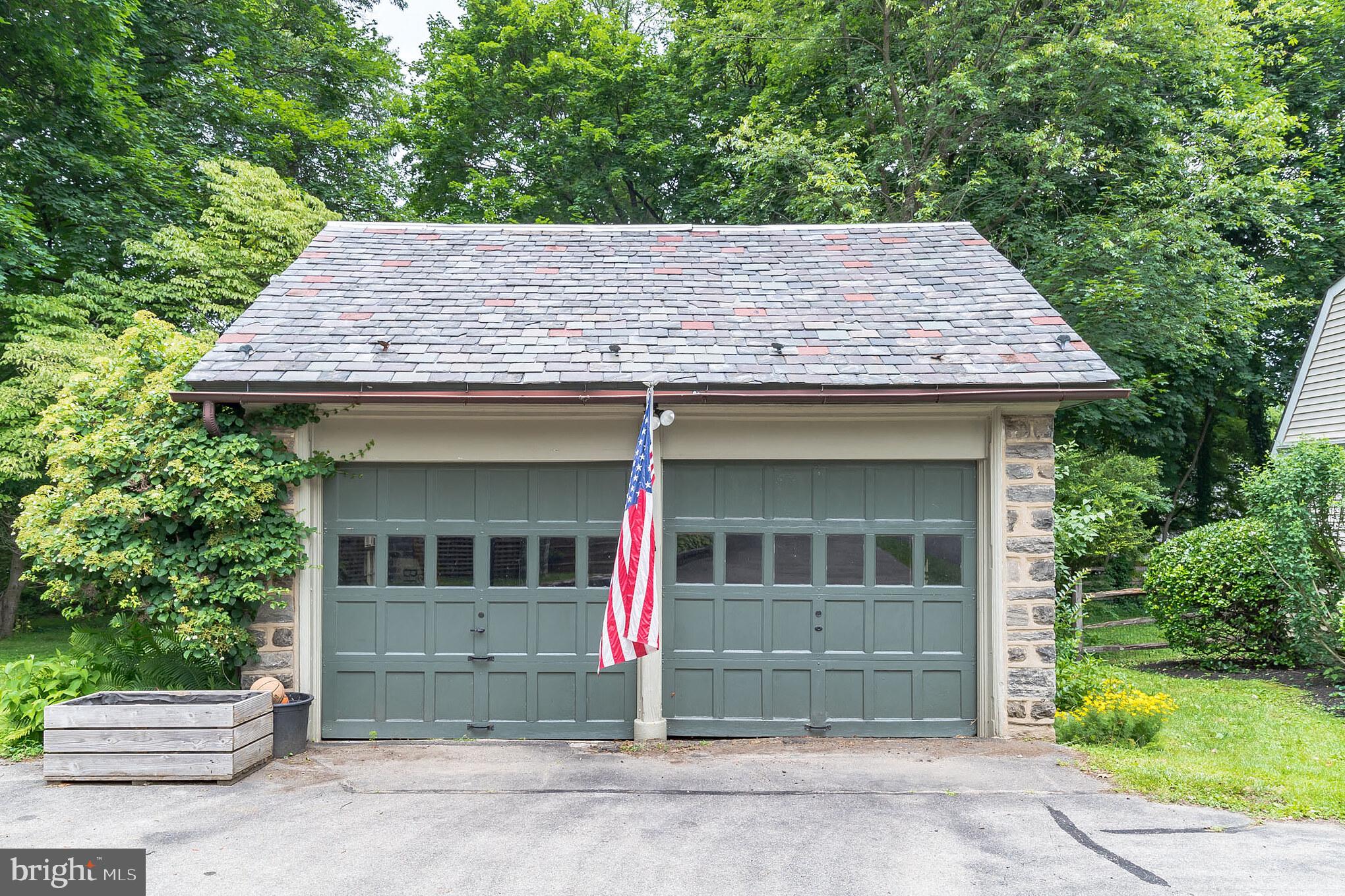 417 East Waverly Road Wyncote, PA 19095 - Photo 44 of 54 Detached two car garage