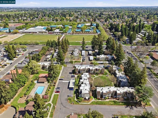 $2,800 | 102 Luna Grande Circle, Sacramento, CA 95834