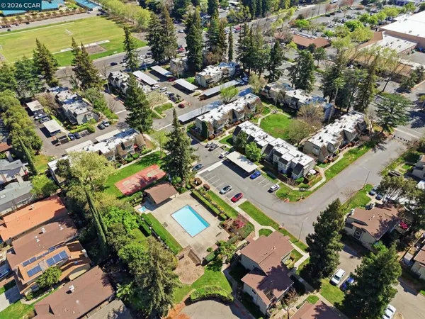 $2,800 | 102 Luna Grande Circle, Sacramento, CA 95834