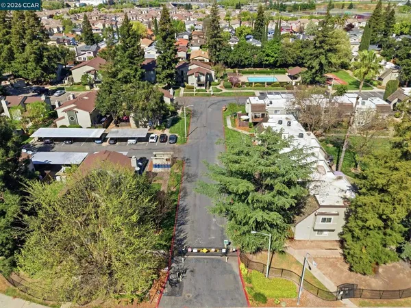 $2,800 | 102 Luna Grande Circle, Sacramento, CA 95834