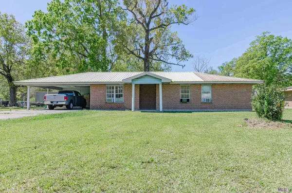 $210,000 | 25380 Winter Street, Plaquemine, LA 70764
