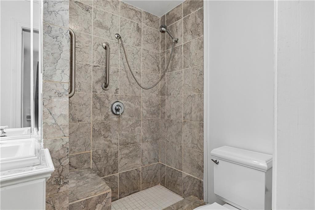 872 Briarcliff Road Northeast, Unit B2 Atlanta, GA 30306 - Photo 24 of 28