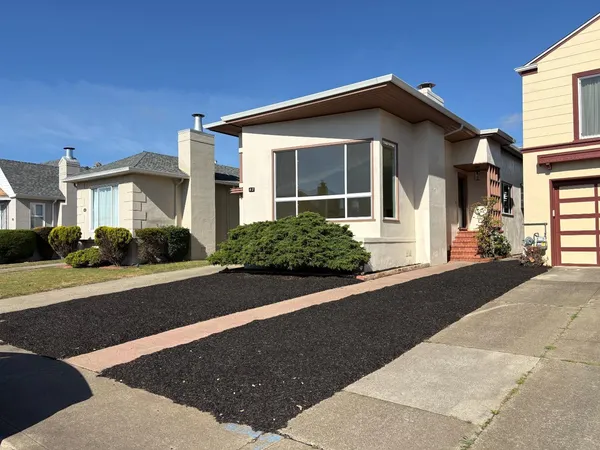$1,299,000 | 42 Lake Forest Drive, Daly City, CA 94015