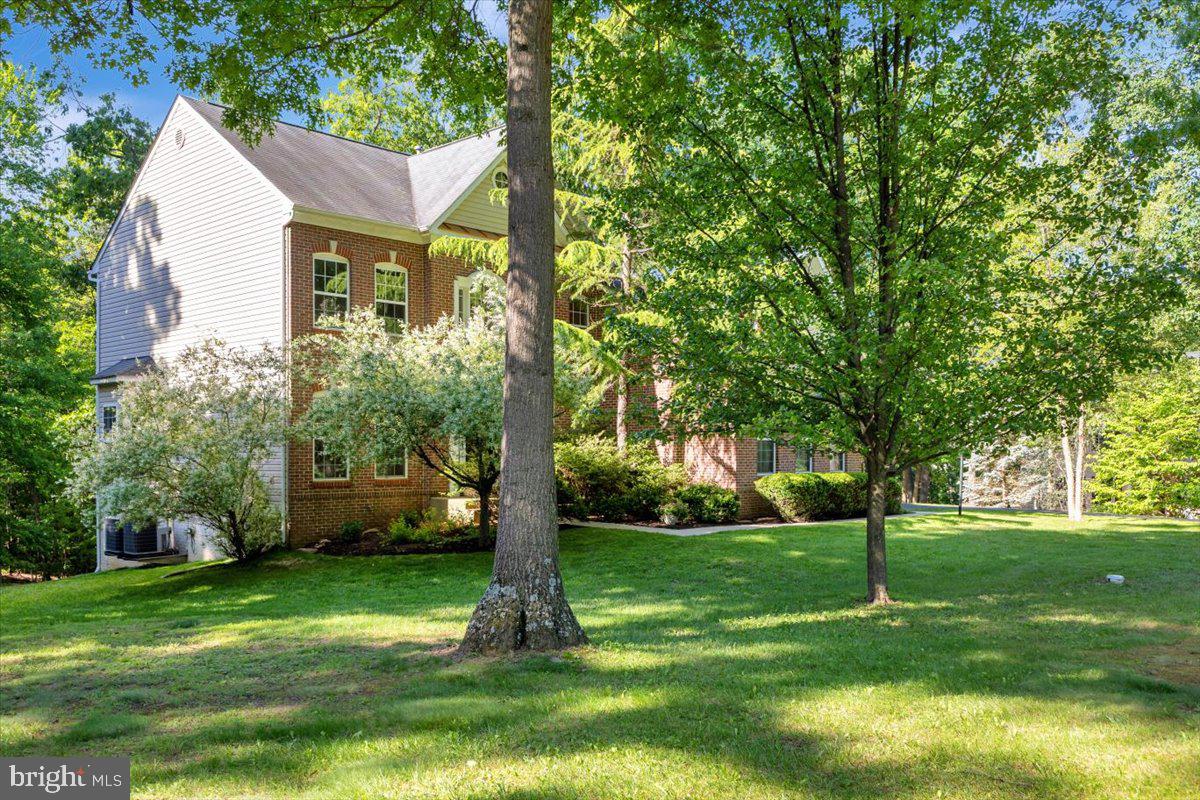 934 Zenith Drive Freeland, MD 21053 - Photo 5 of 50 a backyard of a house with lots of green space
