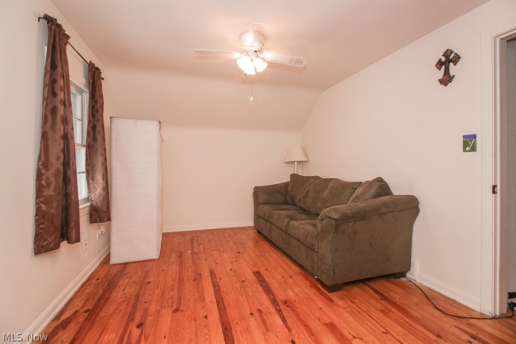 995 South Green Road Cleveland, OH 44121 - Photo 15 of 26