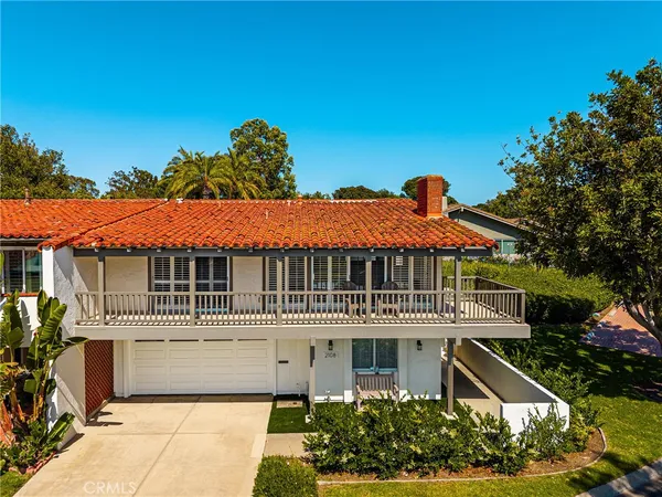$2,095,000 | 2108 Vista Entrada, Newport Beach, CA 92660