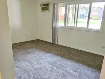 $140,000 | 10749 South Harlem Avenue, Unit 1C, Worth, IL 60482