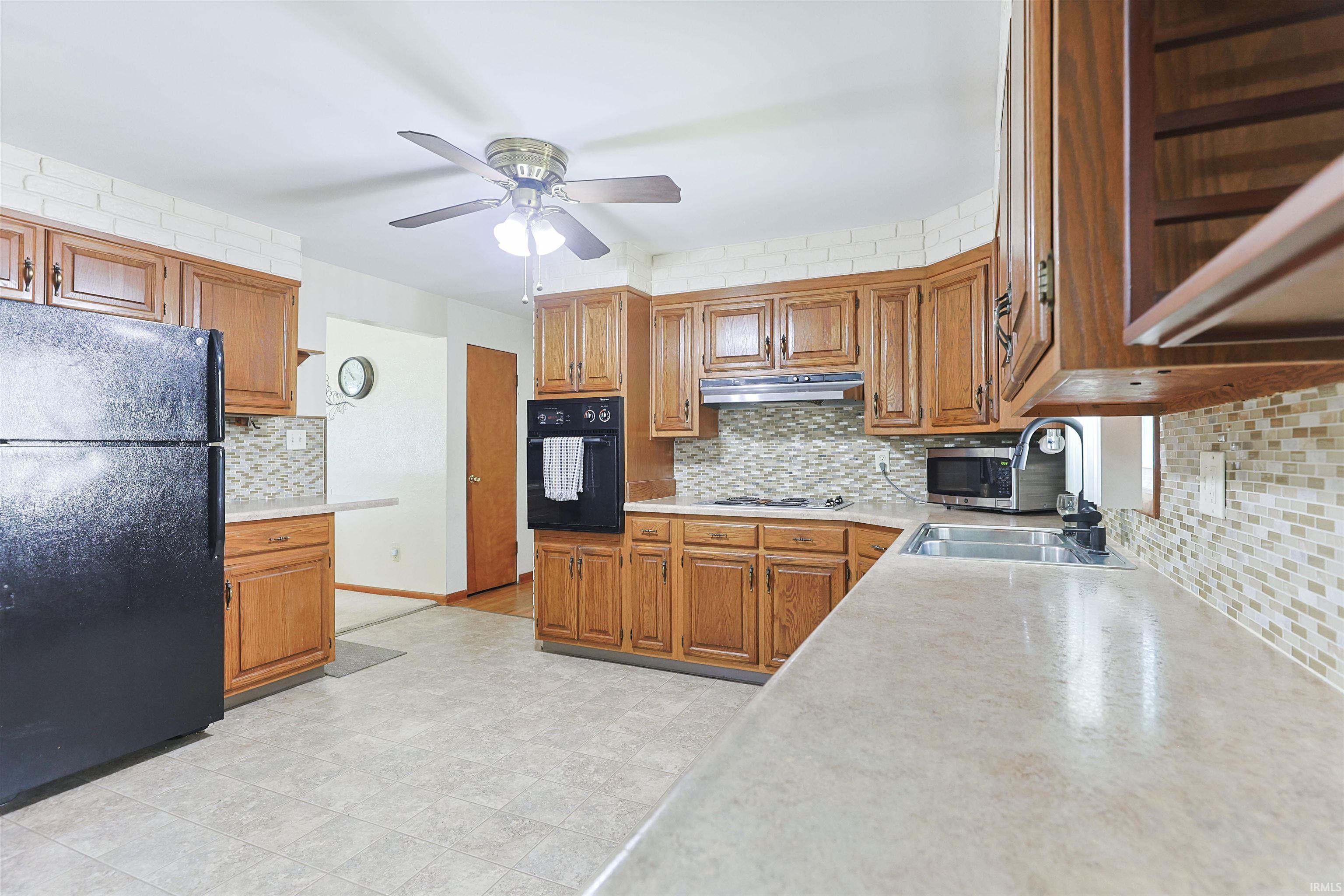 1005 Violet Road Elkhart, IN 46514 - Photo 11 of 45