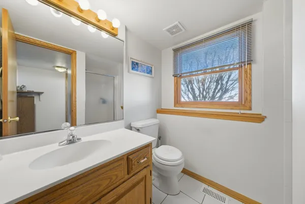 $349,500 | 1549 Wayne Drive, Crete, IL 60417