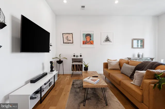 $1,895 | 1617-27 Hope Street, Unit 3B, Philadelphia, PA 19122