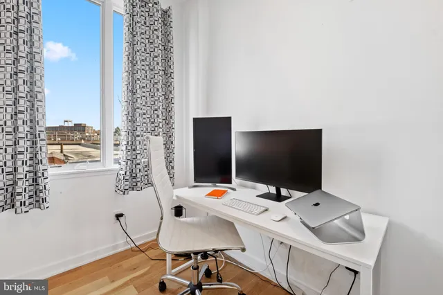 $1,895 | 1617-27 Hope Street, Unit 3B, Philadelphia, PA 19122