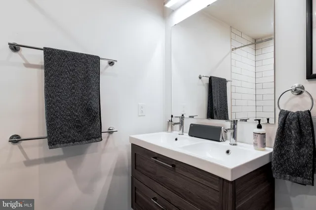 $1,895 | 1617-27 Hope Street, Unit 3B, Philadelphia, PA 19122