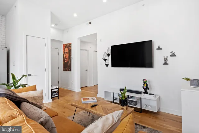 $1,895 | 1617-27 Hope Street, Unit 3B, Philadelphia, PA 19122