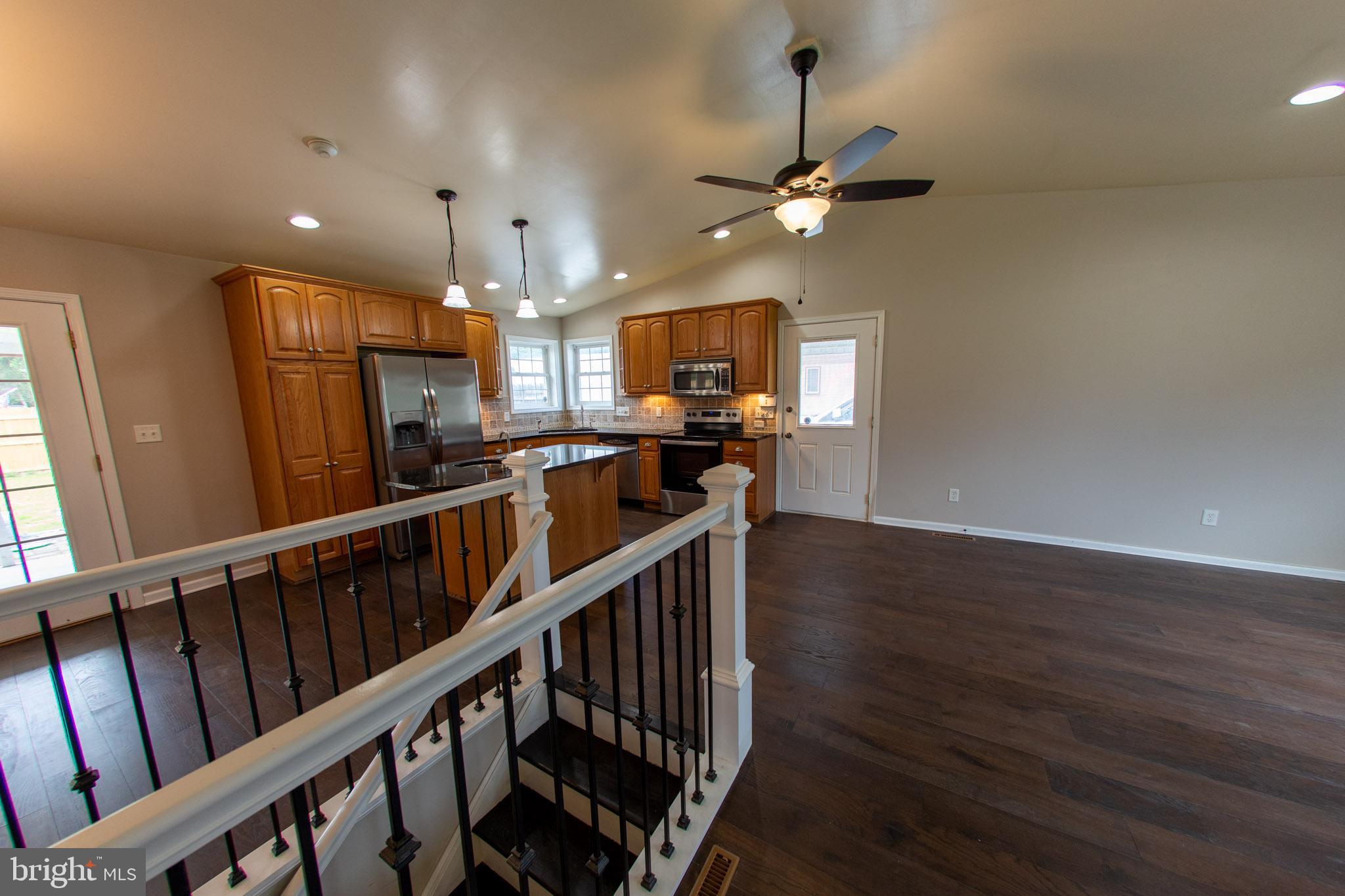 440 Warm Spring Road Chambersburg, PA 17202 - Photo 5 of 39