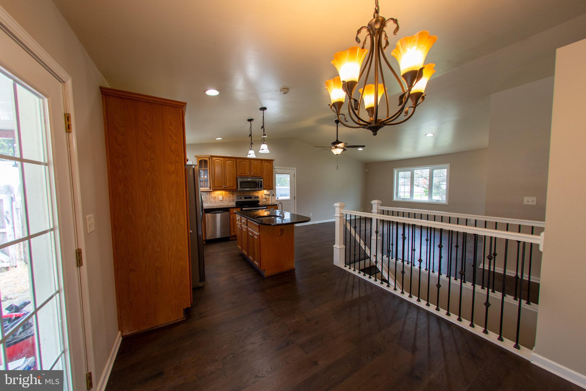 440 Warm Spring Road Chambersburg, PA 17202 - Photo 6 of 39
