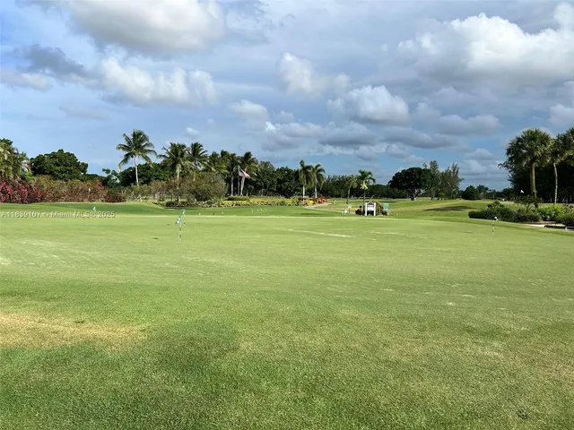 $150,000 | 371 South Hollybrook Drive, Unit 308, Pembroke Pines, FL 33025