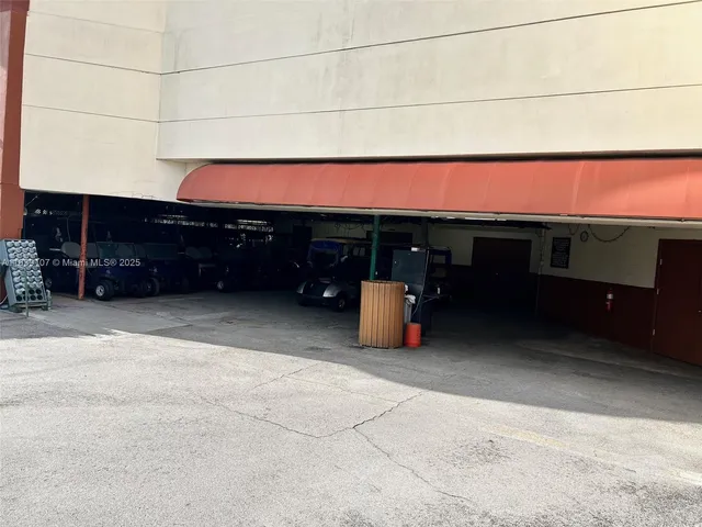 $150,000 | 371 South Hollybrook Drive, Unit 308, Pembroke Pines, FL 33025