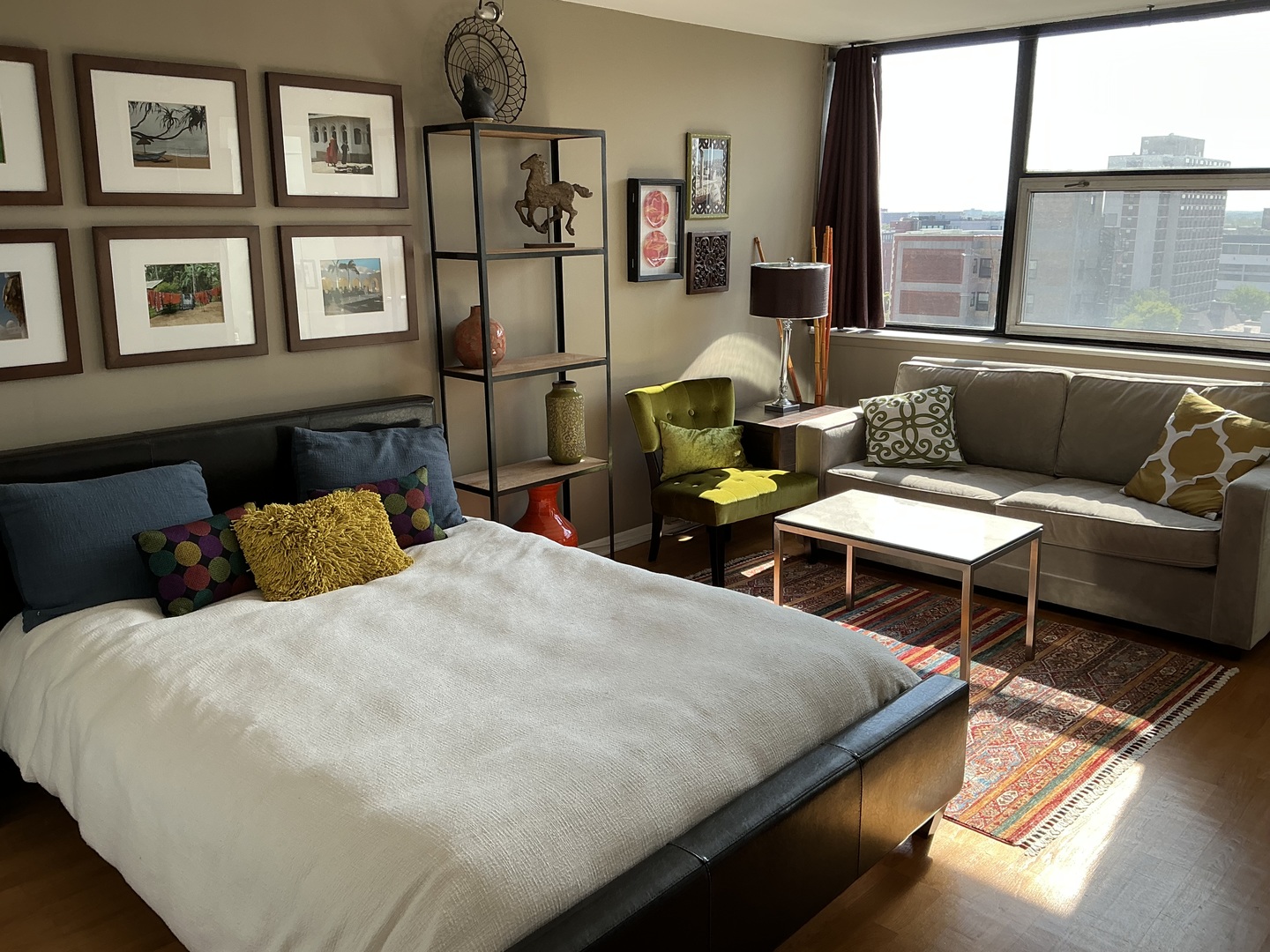 3110 North Sheridan Road, Unit 1408 Chicago, IL 60657 - Photo 2 of 16