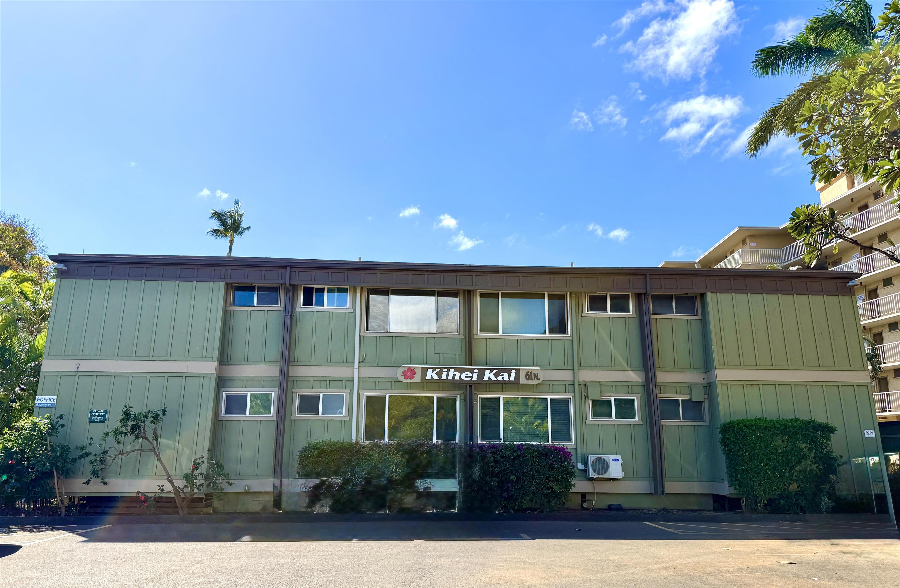 61 North Kihei Road, Unit 18 Kihei, HI 96753 - Photo 22 of 23 a front view of a building