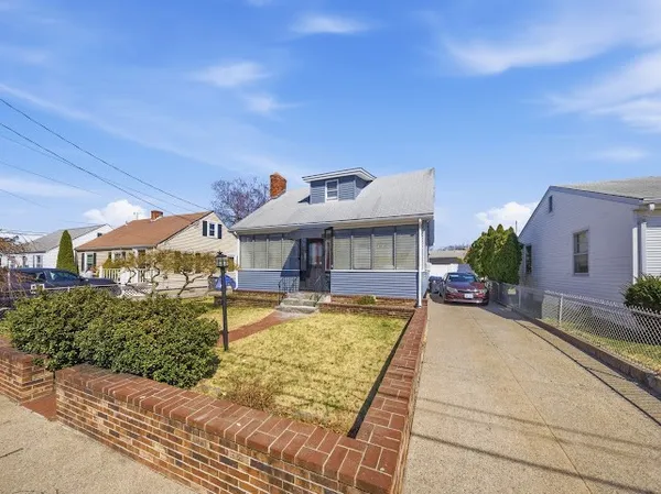 $399,900 | 113 Woodside Avenue, Pawtucket, RI 02861