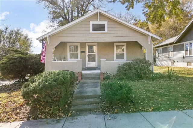 $189,900 | 2816 Sherman Avenue, St. Joseph, MO 64506