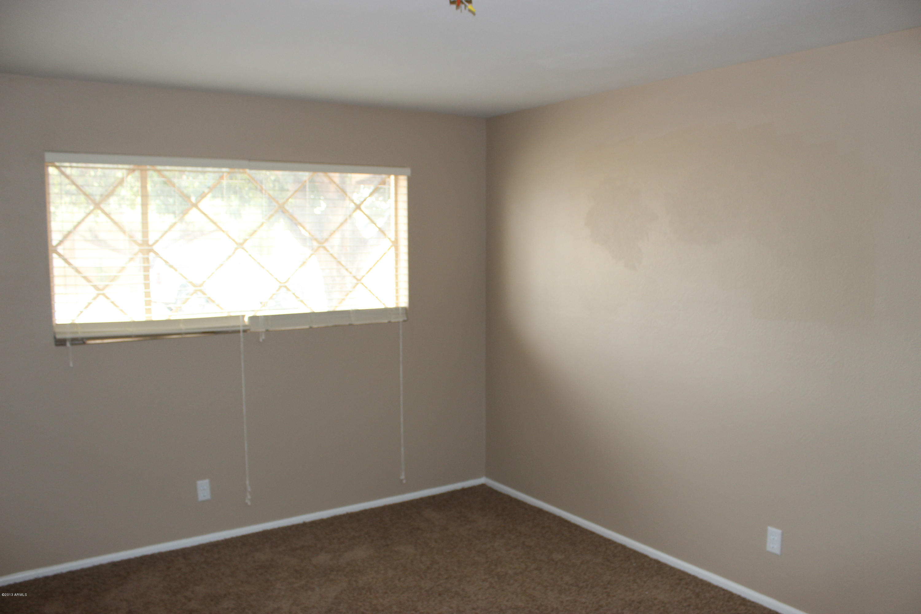3044 West Bloomfield Road Phoenix, AZ 85029 - Photo 10 of 15 B10