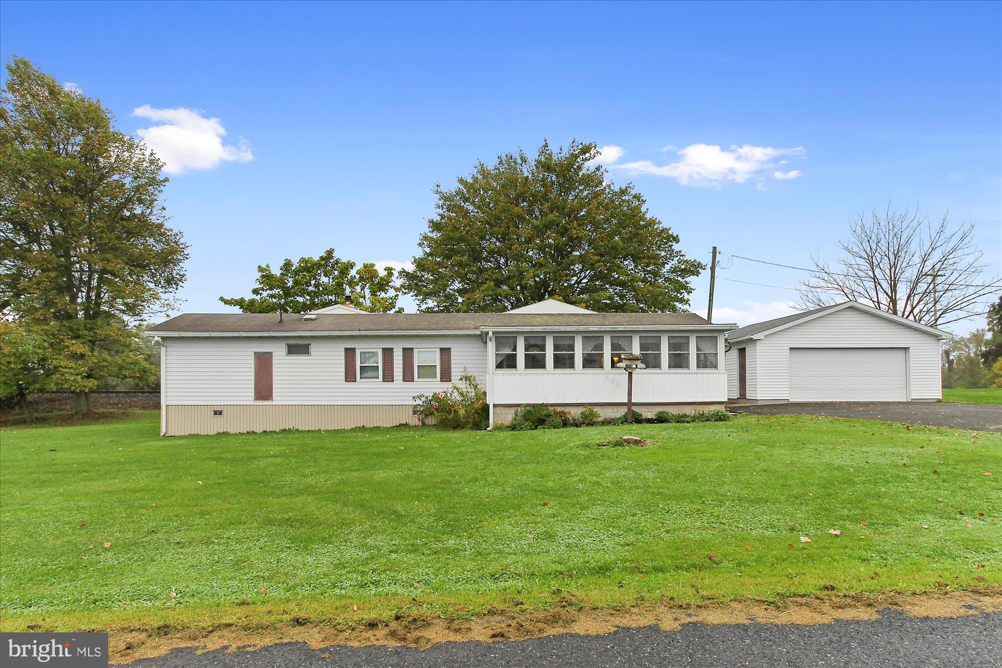 190 Guernsey Road Biglerville, PA 17307 - Photo 1 of 28 Welcome Home!