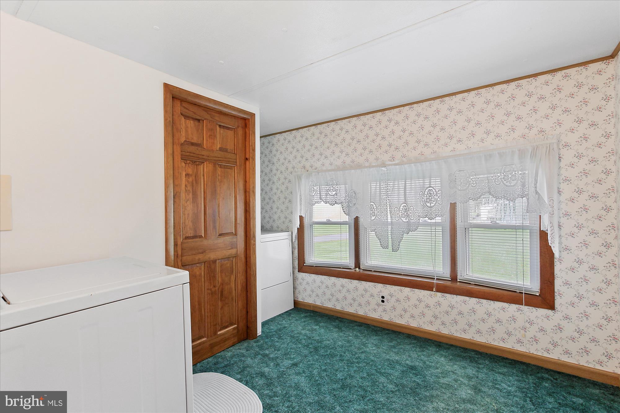 190 Guernsey Road Biglerville, PA 17307 - Photo 20 of 28 Laundry Room or Third Bedroom
