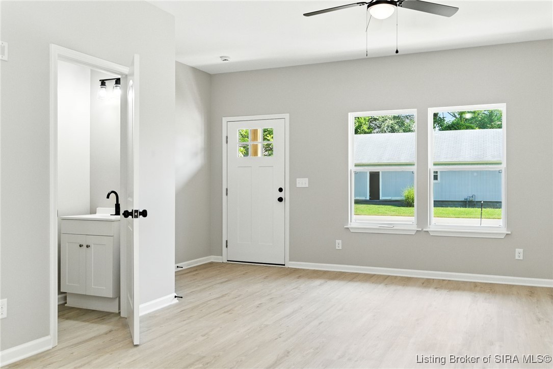 306 Taff Street Charlestown, IN 47111 - Photo 4 of 36