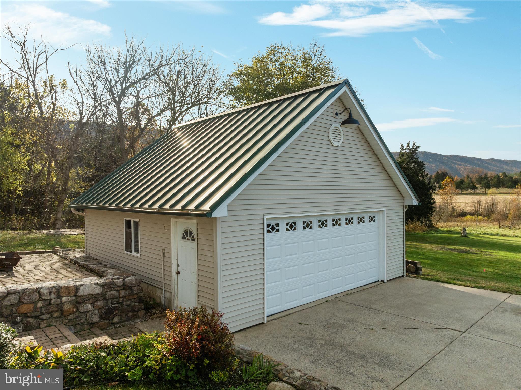 1475 Sandy Hook Road Strasburg, VA 22657 - Photo 54 of 58 Detached Garage