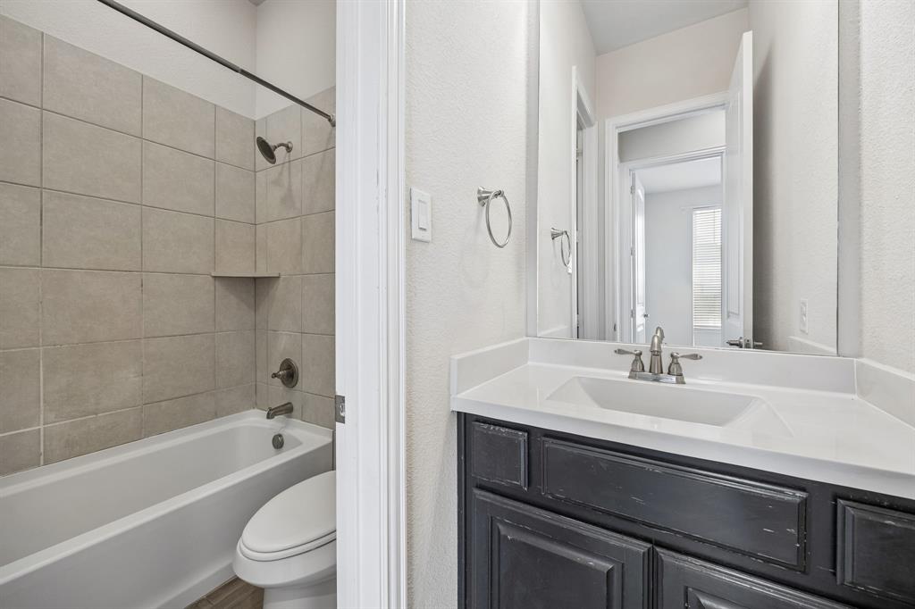 609 Morning Glory Lane Mansfield, TX 76063 - Photo 23 of 30 Gallery Image 23