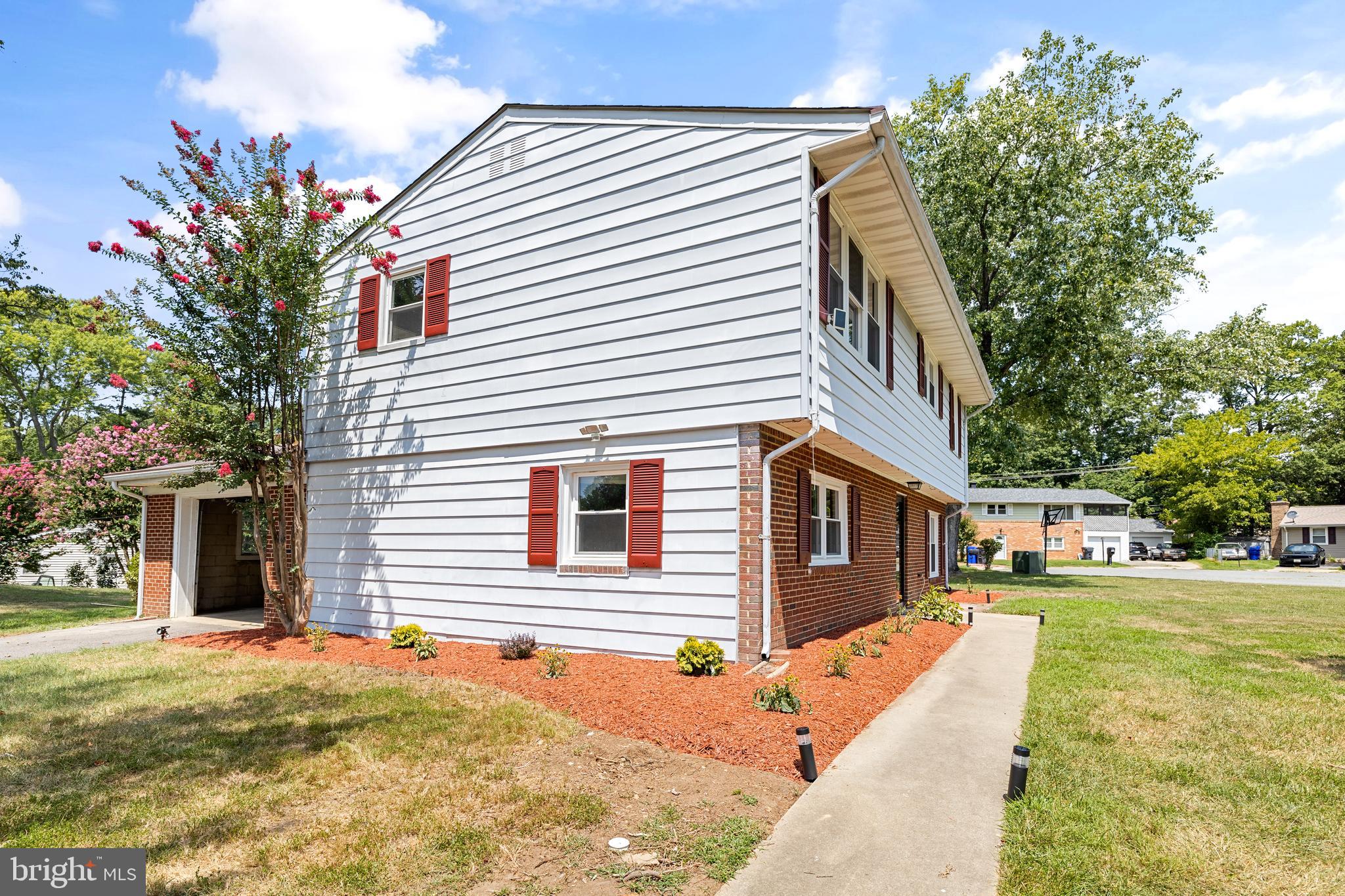 6748 Amherst Road Bryans Road, MD 20616 - Photo 4 of 27
