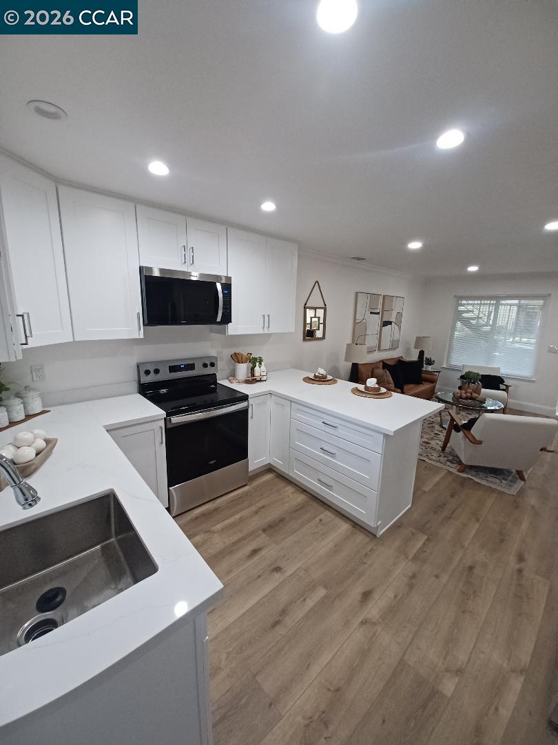 1520 Schenone Court, Unit 15 Concord, CA 94521 - Photo 6 of 19