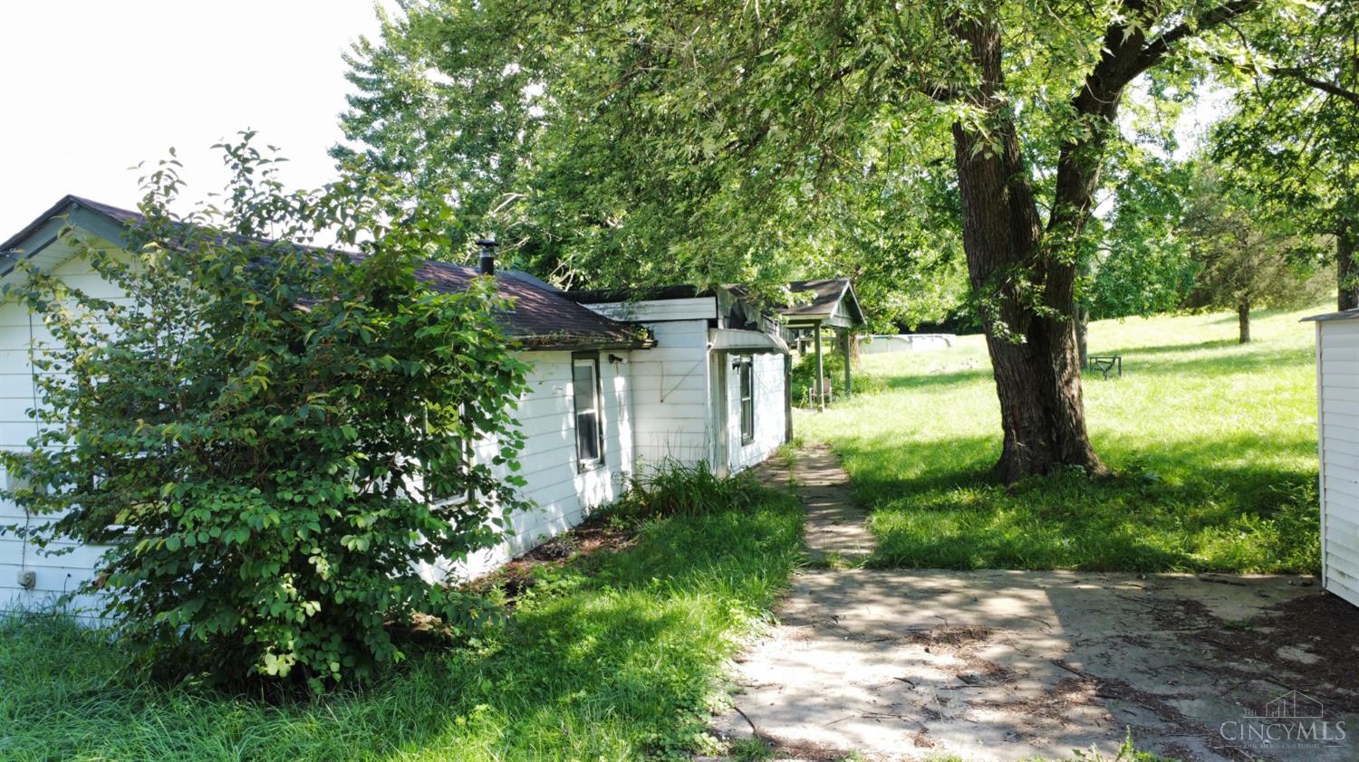 1901 West Elkton Road Hamilton, OH 45013 - Photo 13 of 16 Gallery Image 13