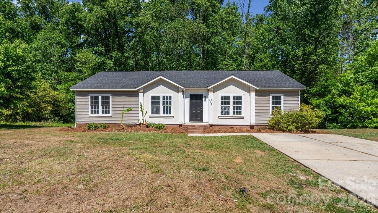 175 Fallsworth Court Salisbury, NC 28147 - Photo 5 of 35 a front view of a house with a garden