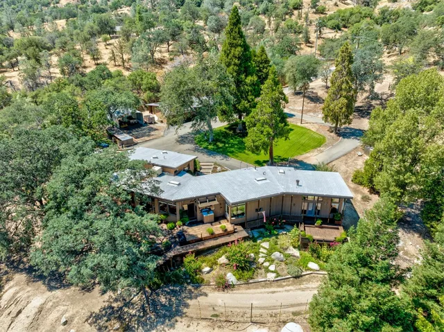 $699,000 | 28646 Redinger Way, Auberry, CA 93602