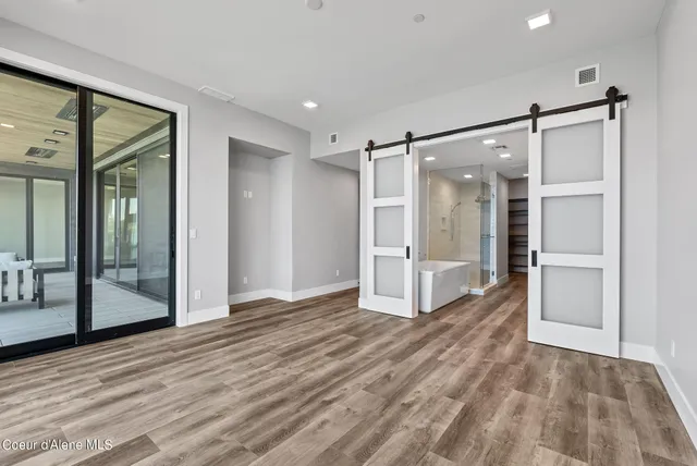 $3,190,000 | 802 Sandpoint Avenue, Unit 8201, Sandpoint, ID 83864