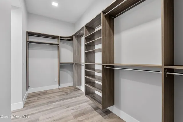 $3,190,000 | 802 Sandpoint Avenue, Unit 8201, Sandpoint, ID 83864