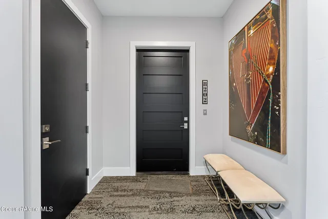 $3,190,000 | 802 Sandpoint Avenue, Unit 8201, Sandpoint, ID 83864