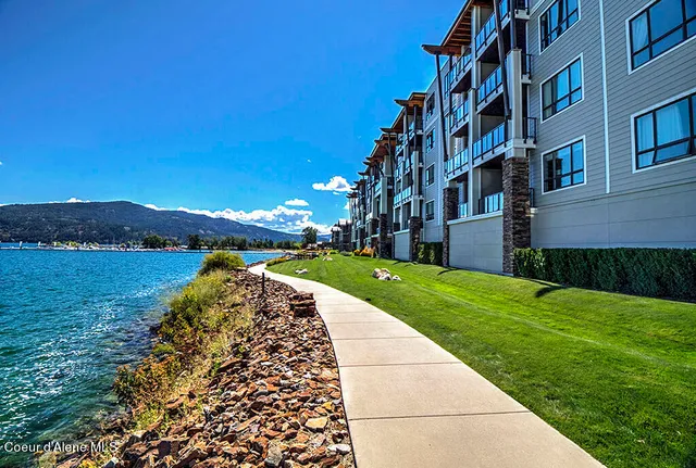 $3,190,000 | 802 Sandpoint Avenue, Unit 8201, Sandpoint, ID 83864