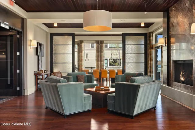 $3,190,000 | 802 Sandpoint Avenue, Unit 8201, Sandpoint, ID 83864
